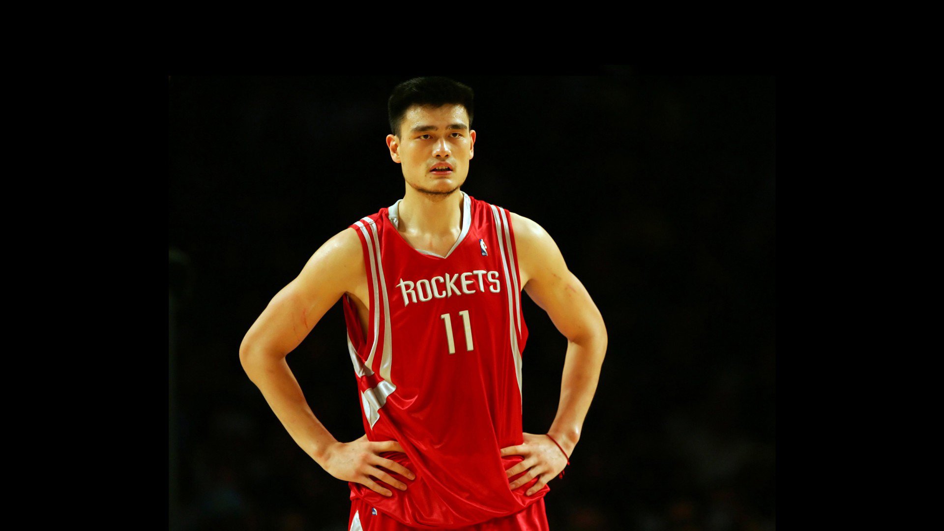 格拉纳达门将表现神勇，连续多场零封对手，格拉纳达守门员