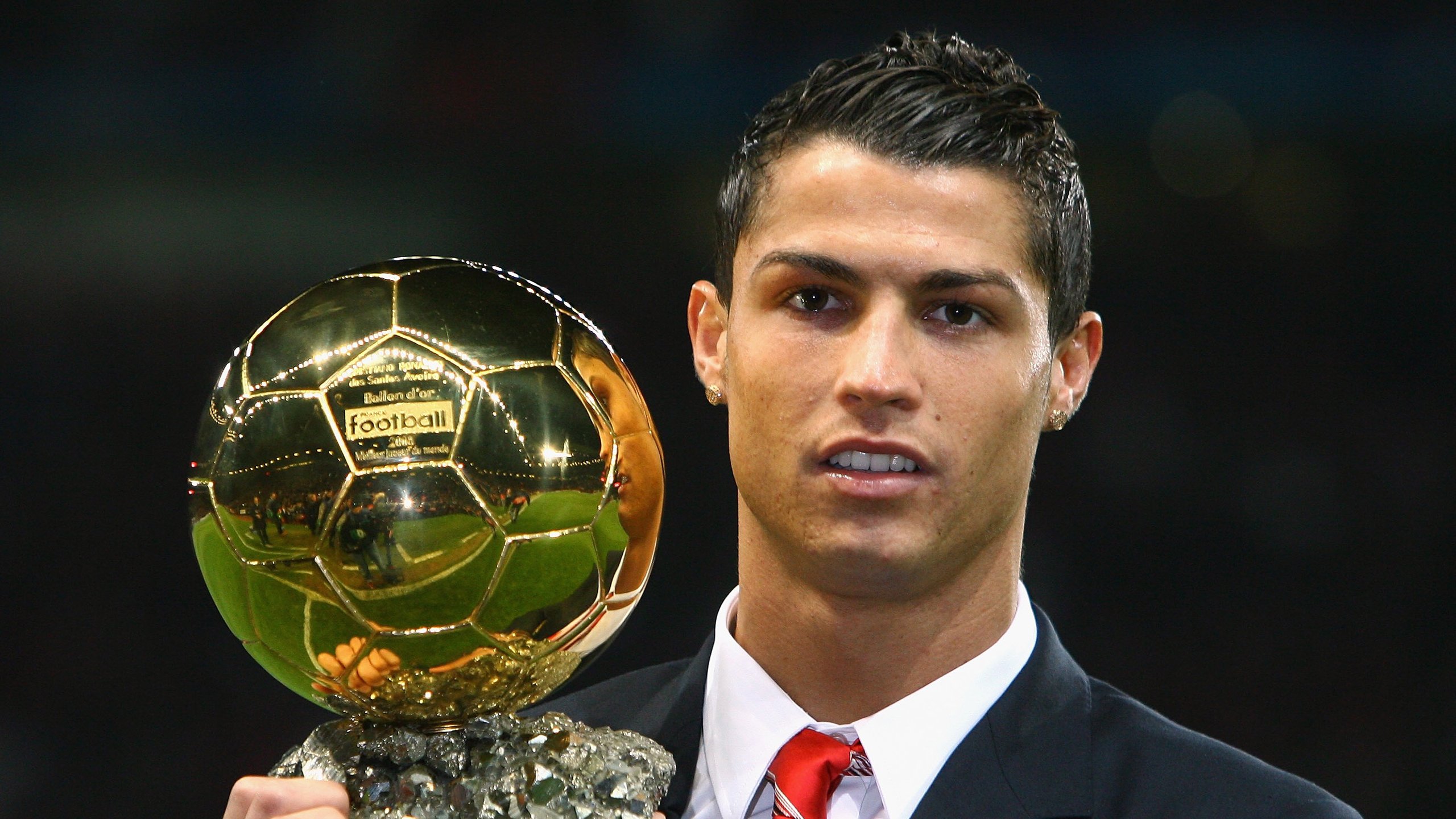 五大联赛是否更多使用反向站位吸引对手压迫